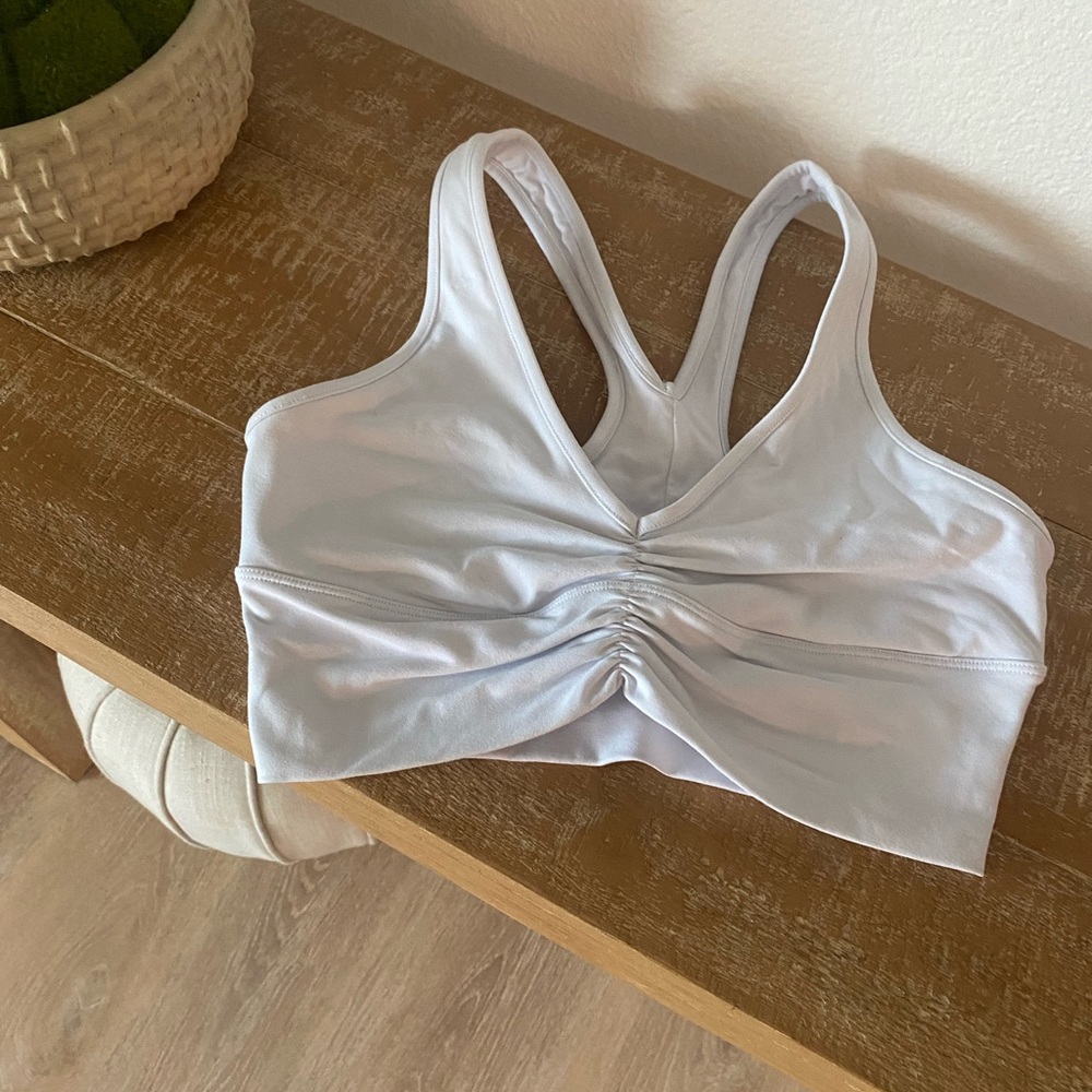 Alo yoga sport bra